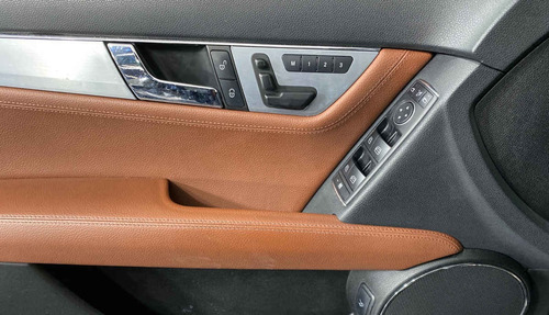Imagen 8 de 15 de 120915 - Mercedes-benz Clase C 2011 Con Garantía