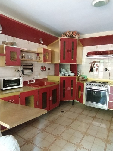 Imagen 11 de 15 de Apartamento En Res. Profesional Mañongo, Foa-2107