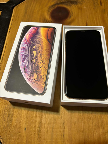 iPhone XS