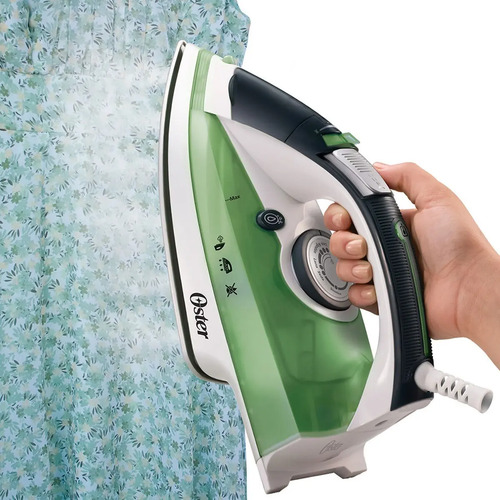 Plancha De Vapor Oster Con Suela Turmalina Ionica Gcstcs2002 | Cuotas sin  interés
