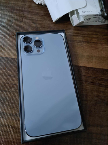iPhone 13 Pro Max 256 Gb Azul Sierra (usado) (Usado)