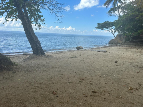 En Samaná, Republica Dominicana, Villas Listas Para Mudarse, 1 Habitación, Sala, Comedor, Cocina, Terraza Techada Y Patio En El Residencial Bahía De Los Dioses!