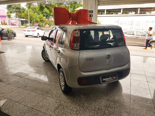 Imagem 7 de 10 de Fiat Uno Vivace 2014