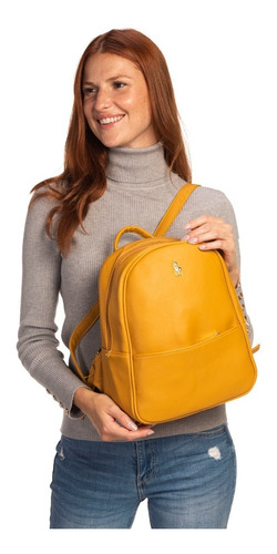 Imagen 7 de 7 de Backpack Hpc Polo Con Logo De La Marca En Liso