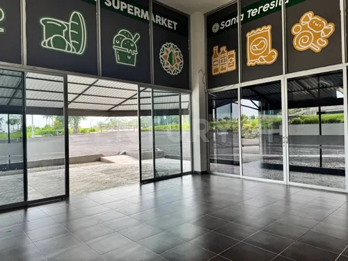 Bodega Comercial En Venta Sobre Via Restrepo
