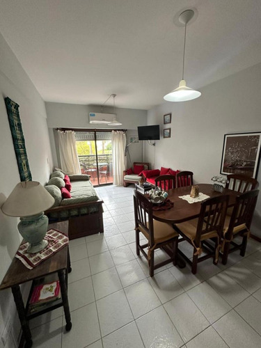 Departamento En Venta - 1 Dormitorio 1 Baño - Villa Gesell