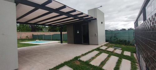 Casa En Venta Con Pileta Vistalba Lujan De Cuyo