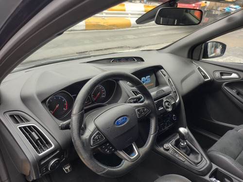 Imagen 11 de 15 de Ford Focus Rs Hatchback 2016 Gris