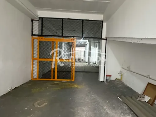 Bodega En Arriendo En Mayoritaria. Cod A775887