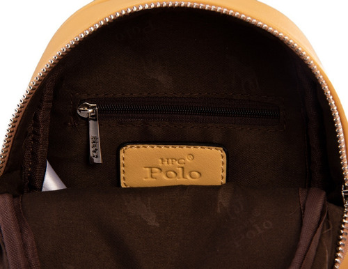 Imagen 6 de 7 de Crossbody Hpc Polo Con Pespuntes Y Logo De La Marca