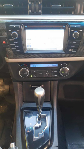 Imagen 12 de 15 de Toyota Corolla 1.8 Xei Cvt Pack 140cv 2016