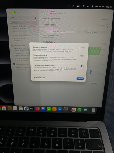 Macbook Air M3 13 Plata 256gb Ssd - Apple M3 Chip (Usado)