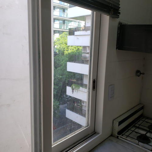 Alquiler Palermo Nuevo Segui Y Sinclair Monoambiente Contrafrente A/a Luz Y Sol Balcon Cocina Baño Completo Seguro De...
