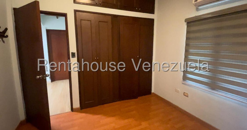 Alquiler Hermosa Casa Ubicada En Una Exclusiva Urbanización Privada Al Este De La Ciudad,en El Ujano Barquisimeto Mehilyn Perez