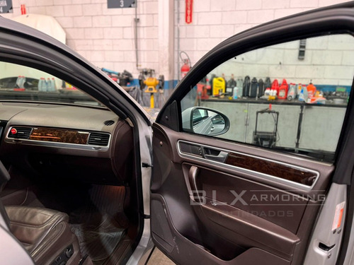 Volkswagen Touareg 3.6 V6 Tiptronic Climatronic 4x4 At