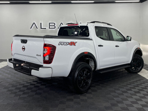 Nissan Frontier 2.5 Pro-4X 4X4 At