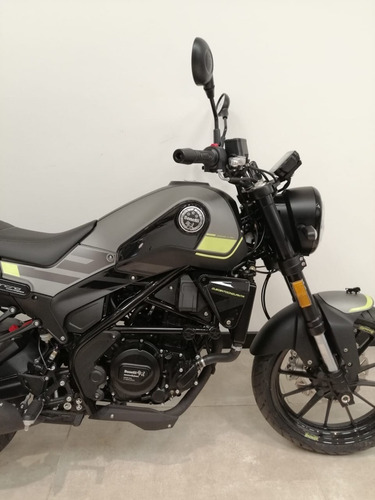 Imagen 20 de 20 de Benelli Leoncino 250 Abs