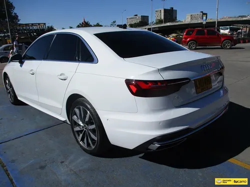 Audi A4 Hybrid 40 Tfsi 2000cc At Aa
