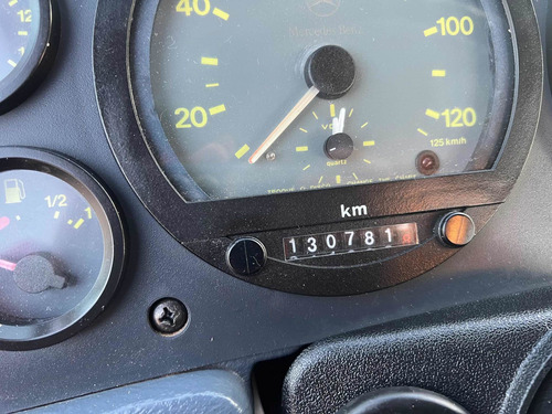 Imagen 16 de 20 de Mercedes-benz 1318