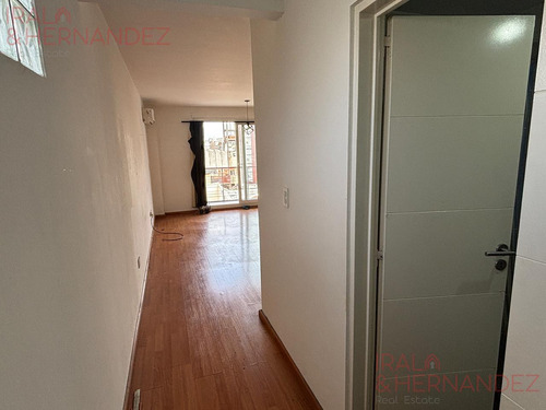Alquiler Departamento Con Cochera Cubierta Fija En Almagro