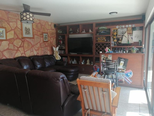 Imagen 4 de 11 de Casa Sola En Venta Burgos