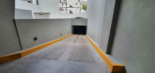 Venta Cochera En Caballito A Estrenar
