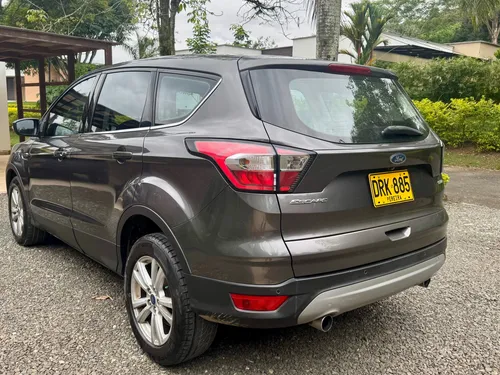 Ford Escape 2.0 Se 240 hp 4x2