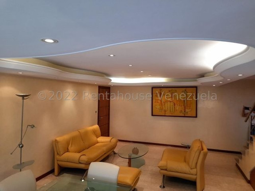 Imagen 3 de 14 de Lujoso Apartamento Ph Totalmente Remodelado Ubicado En La Urbanización Miranda Caracas 22-23715