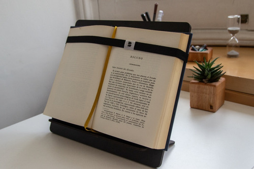 Atril De Lectura De Diseño Ultra Liviano En Negro | Blick