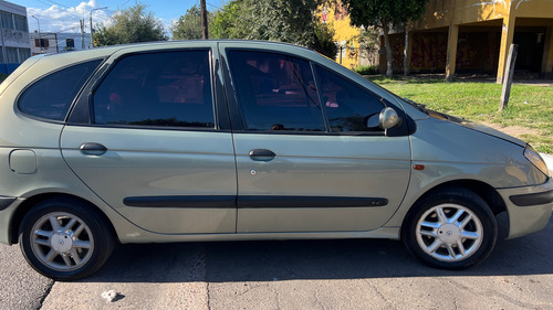Renault Scenic2 1.9 Rxe Privilege I