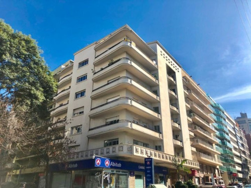 Imagen 16 de 16 de Venta De Apartamento 4 Dormitorios Y Garaje Pocitos