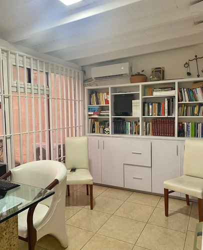 Se Vende Apartamento En Lecheria Ve02-1426lc-icar