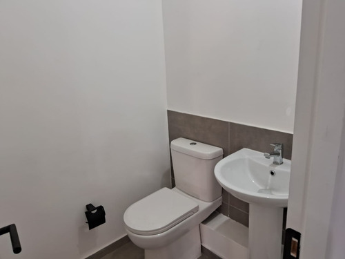Arriendo Local Arrienda Local 69 M2 Uf 40 Metro L1 Ula