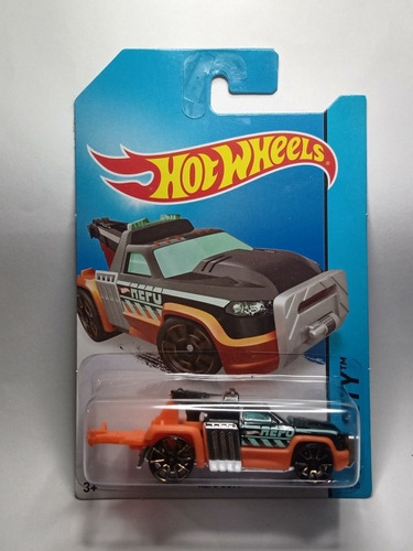 2014 Hot Wheels Repo Duty Hw 973jma