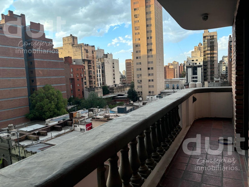 Departamento En Venta A Cuadras De Cañada! Cocina Separada Con Balcón!
