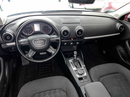 Imagem 5 de 9 de Audi A3 Sedan 2016 1.4 Tfsi Ambiente Flex Tiptronic 4p