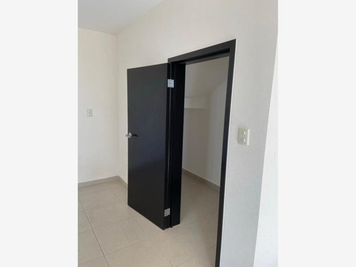 Imagen 8 de 12 de Casa Sola En Venta Paseo De Los Solares