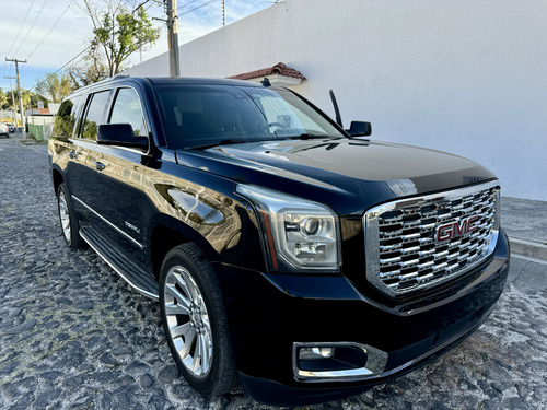 GMC Yukon 6.2 Denali V8 8 Vel At