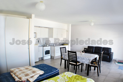 Imagen 3 de 12 de En Venta Monoambiente Colonia Del Sacramento