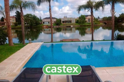 Imagen 7 de 19 de Casa Al Agua En Venta En Castores, Nordelta