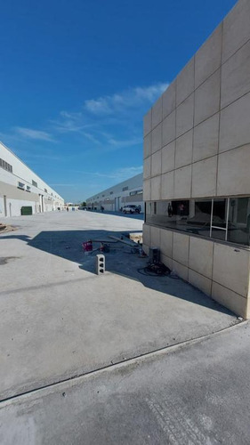 Bodega/nave En Renta En Colonia La Fe, San Nicolás De Los Garza, Nuevo León