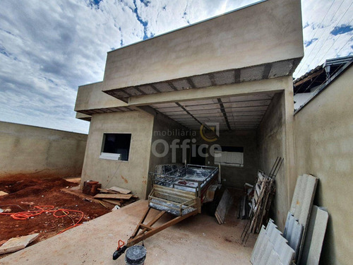 Imagem 2 de 14 de Linda Casa A Venda No Jardim Itália Com 3 Quartos - Ca0734
