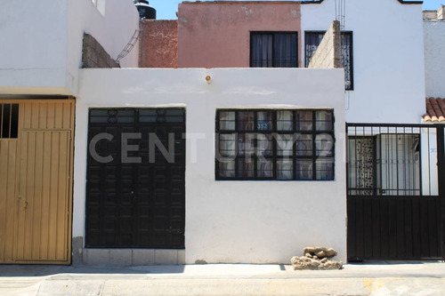 Casa En Venta En Bosques De San Sebastián, Puebla,pue