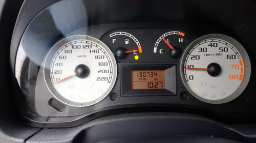 Fiat Idea 1.4 Elx Flex 5p 2010