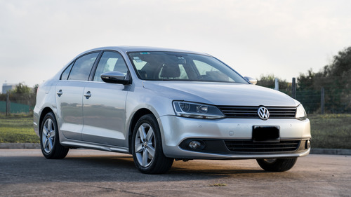 Volkswagen Vento 2.5 Luxury 170cv