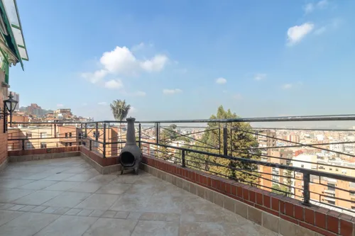 Apartamento En Venta En Los Rosales. Cod V14466