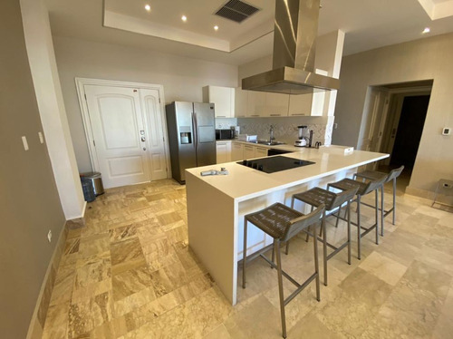 Venta De Apartamento En Aquamarina Cap Cana, Punta Cana.