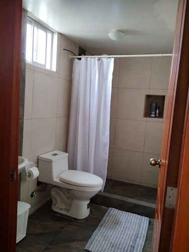 Casa Norte De Quito, 4 Dormitorios En Conjunto, Seguridad