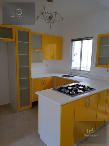 Gran Liquidación, Venta De Hermosa Casa En Playa Del Carmen - Real Ibiza