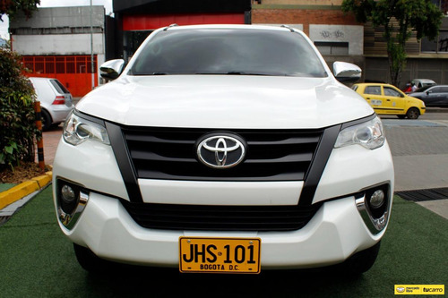Toyota Fortuner 2.8l